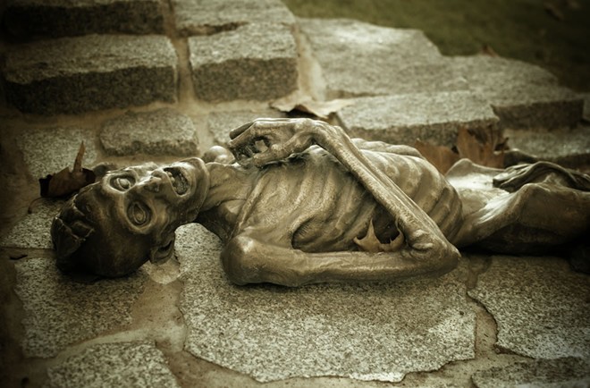 Lạnh người ở những nghĩa địa &aacute;m ảnh nhất thế giới